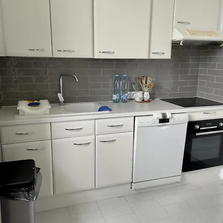 1st Floor In * Τουλόν